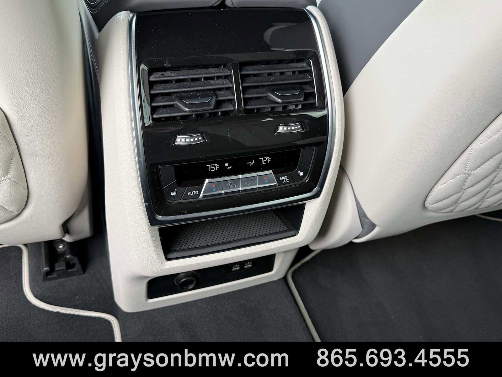 Used 2023 BMW X7 xDrive40i w/ Dynamic Handling Package image 34