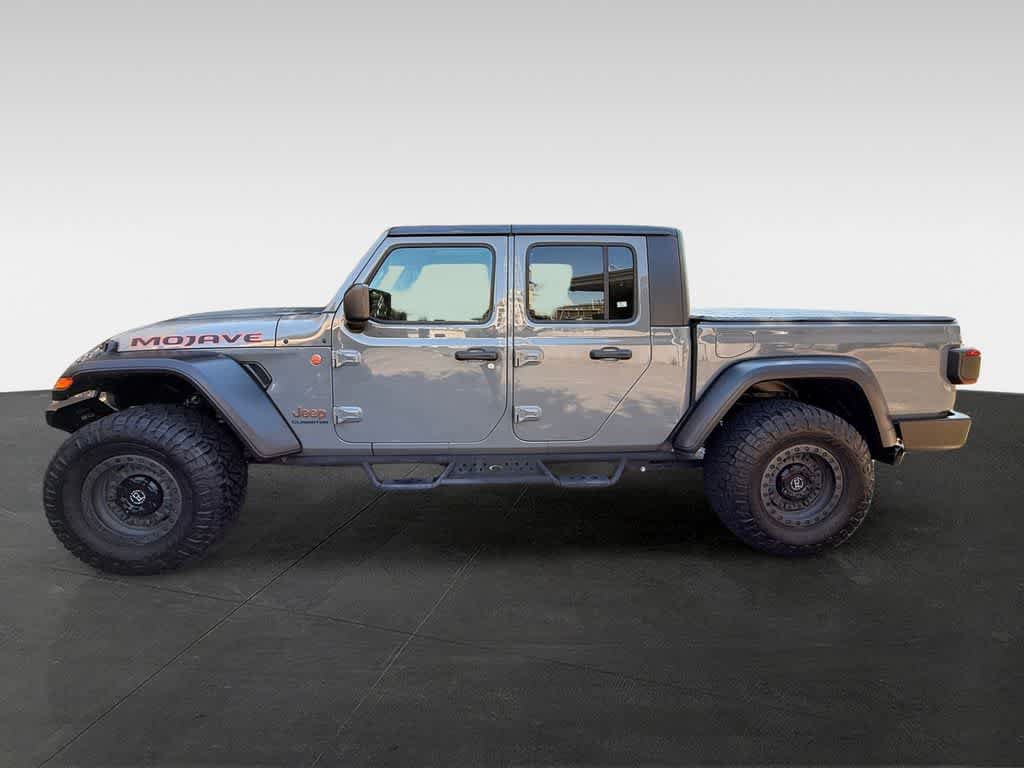 Used 2021 Jeep Gladiator Mojave AWD/4WD image 3