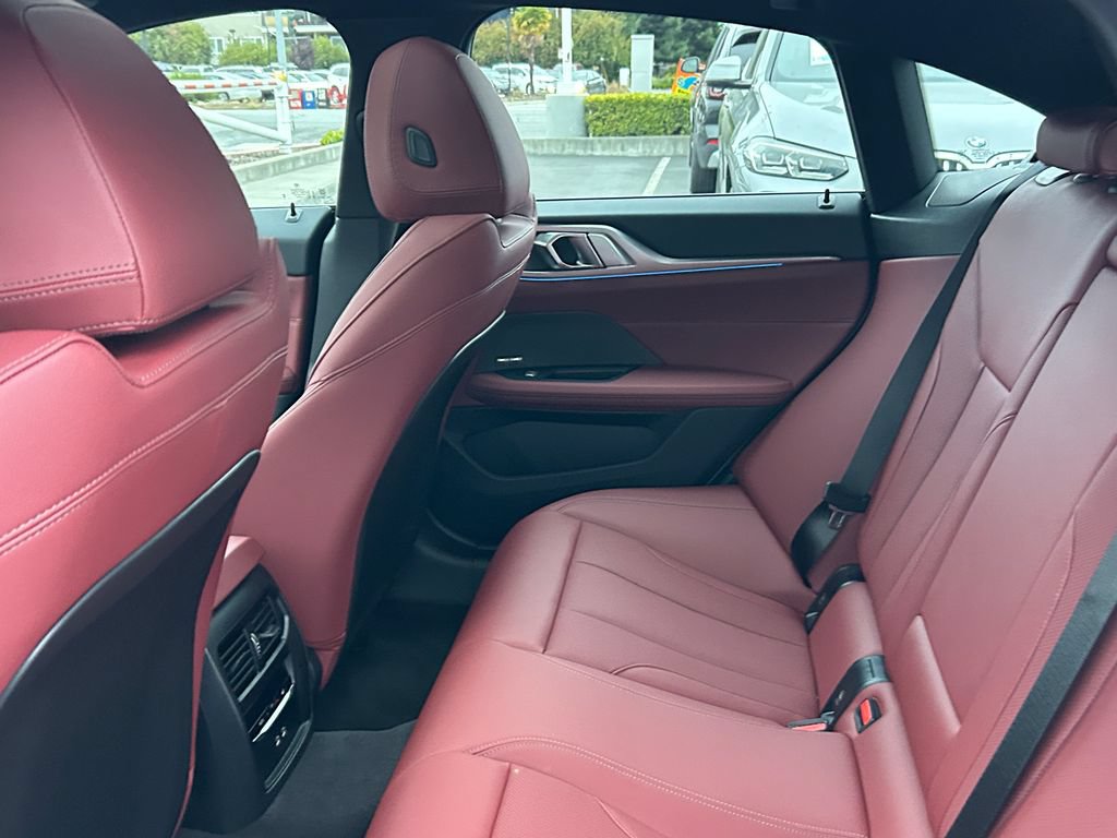 Used 2025 BMW i4 eDrive40 w/ M Sport Package RWD image 29