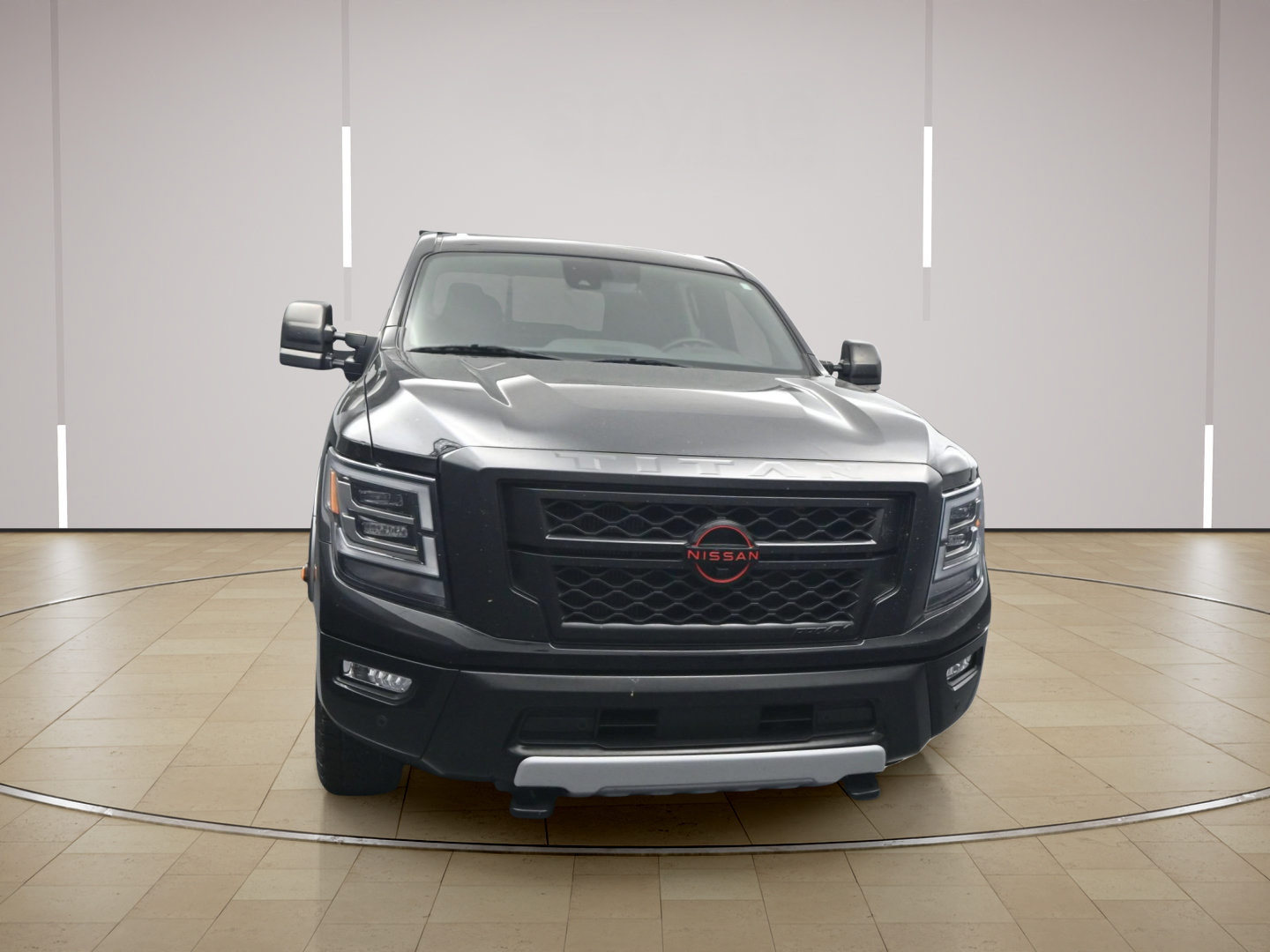 Certified 2024 Nissan Titan XD AWD/4WD image 2
