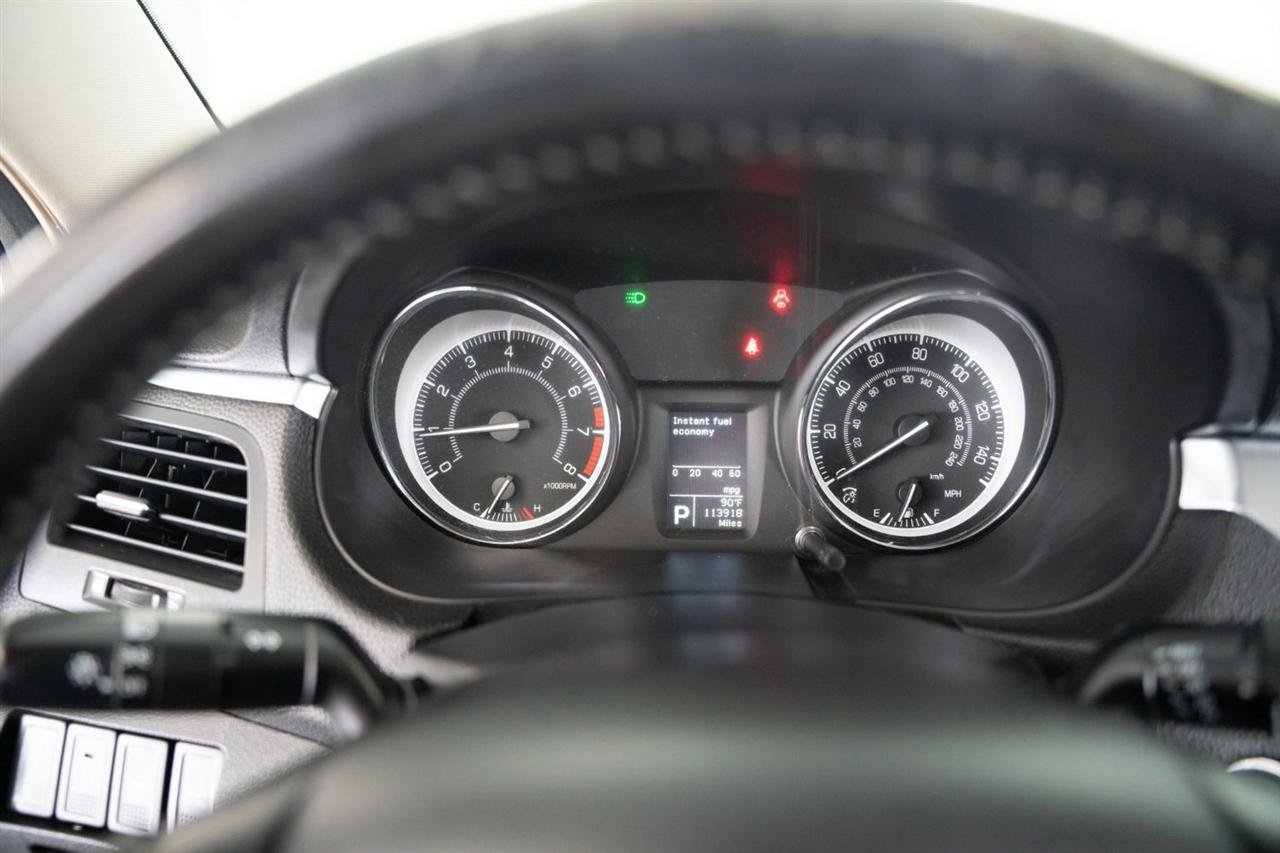 Used 2012 Suzuki Kizashi SE AWD/4WD image 13