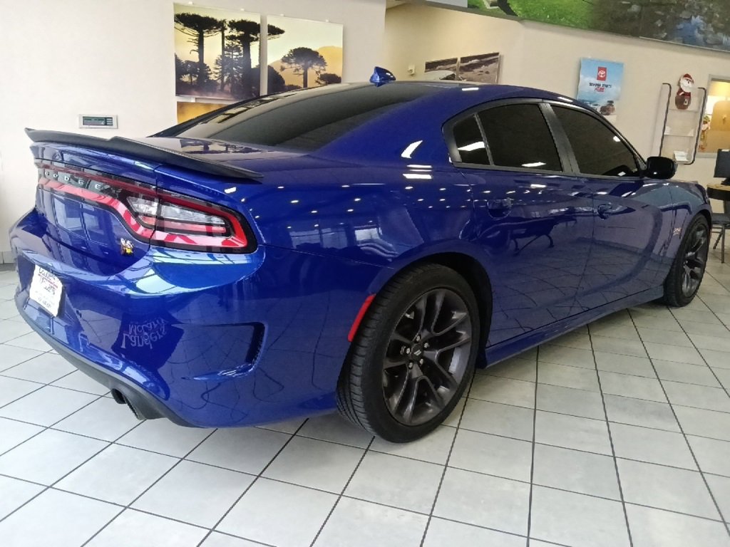 Used 2022 Dodge Charger Scat Pack image 3