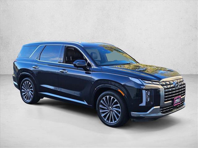 Used 2024 Hyundai Palisade Calligraphy image 3