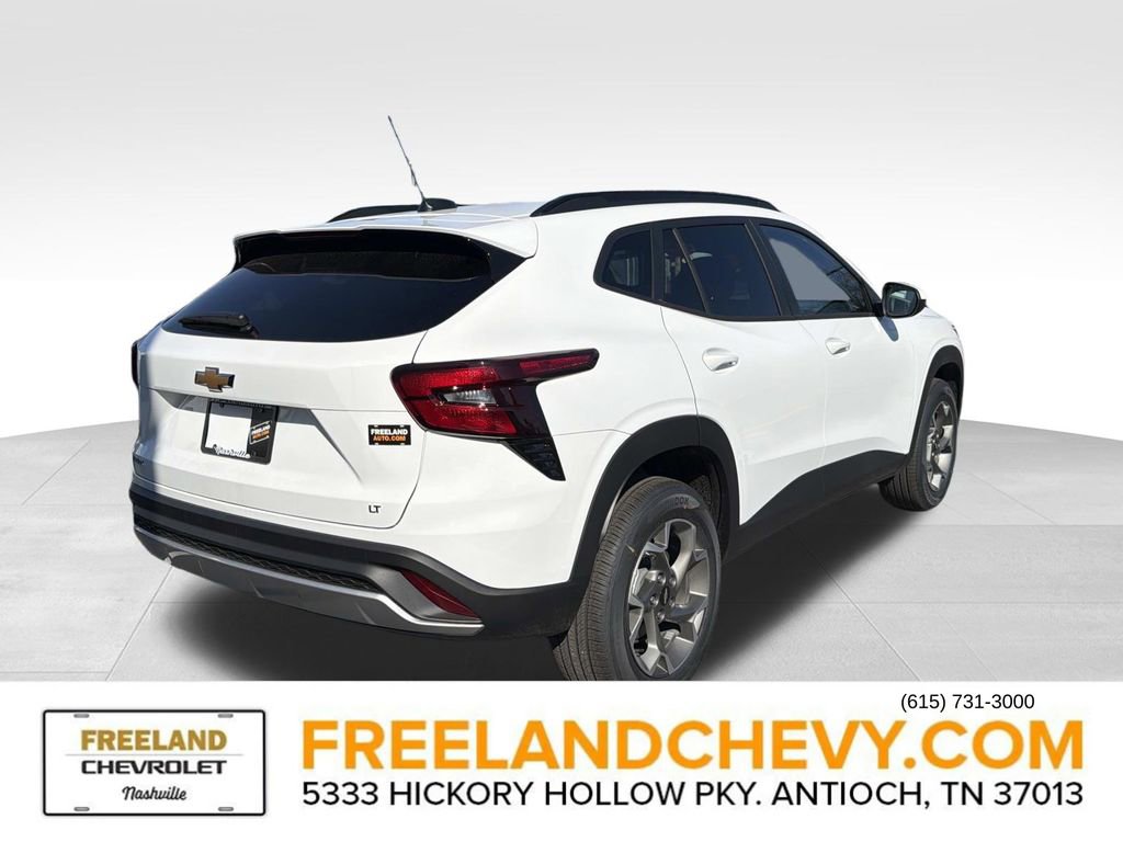 New 2026 Chevrolet Trax LT image 2