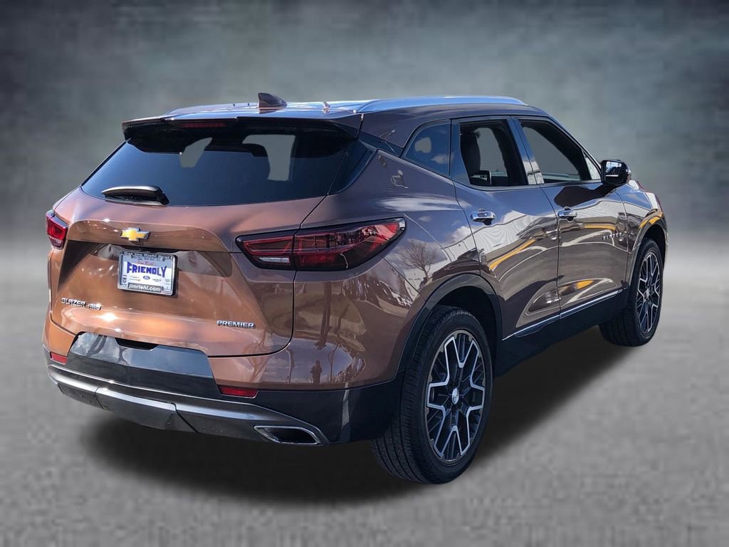 Used 2023 Chevrolet Blazer Premier image 7