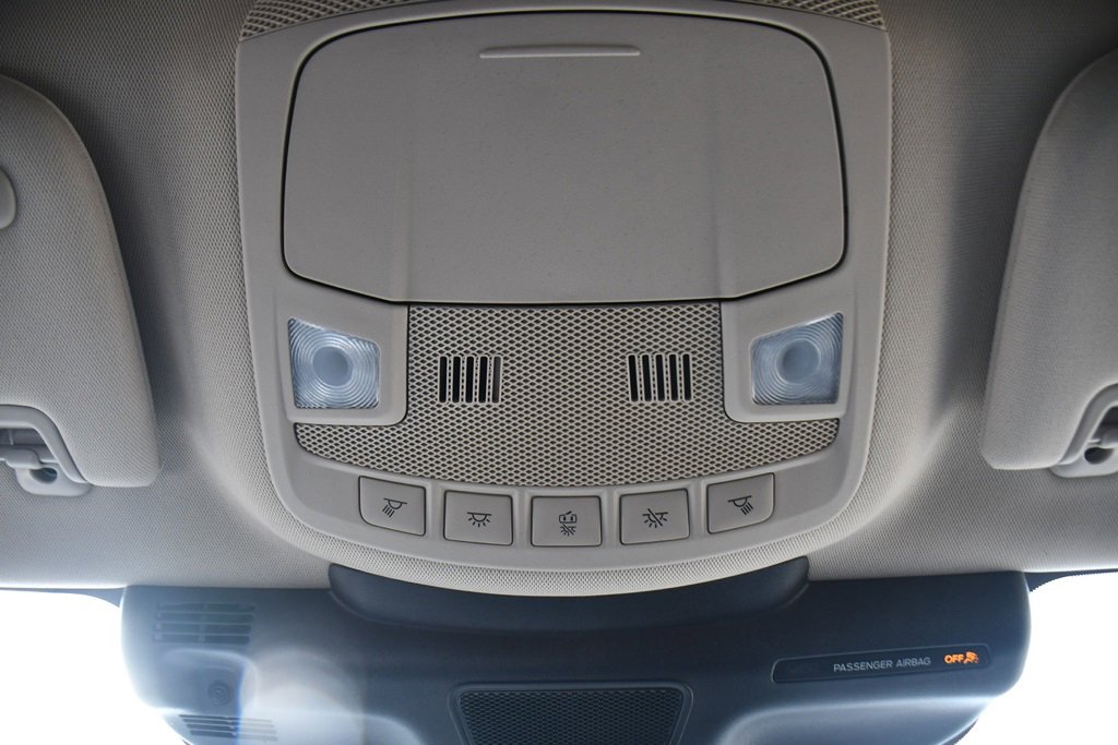 Used 2022 Lincoln Nautilus AWD w/ Premium Package image 26