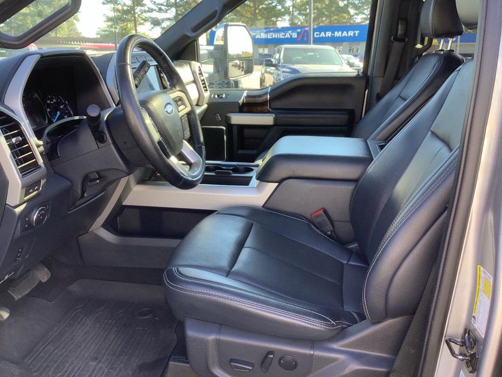Used 2022 Ford F250 Lariat w/ Chrome Package image 11