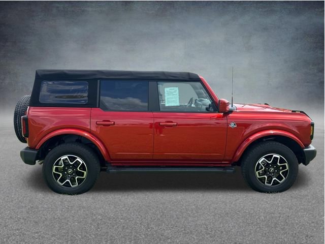 Used 2023 Ford Bronco Outer Banks AWD/4WD image 13