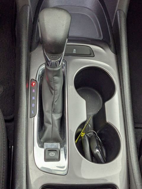 Used 2023 Chevrolet Malibu LS image 22