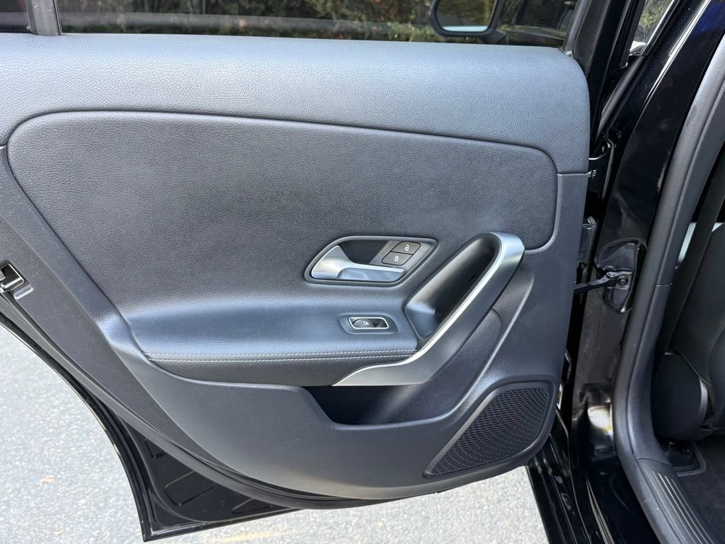 Certified 2022 Mercedes-Benz A 220 image 24