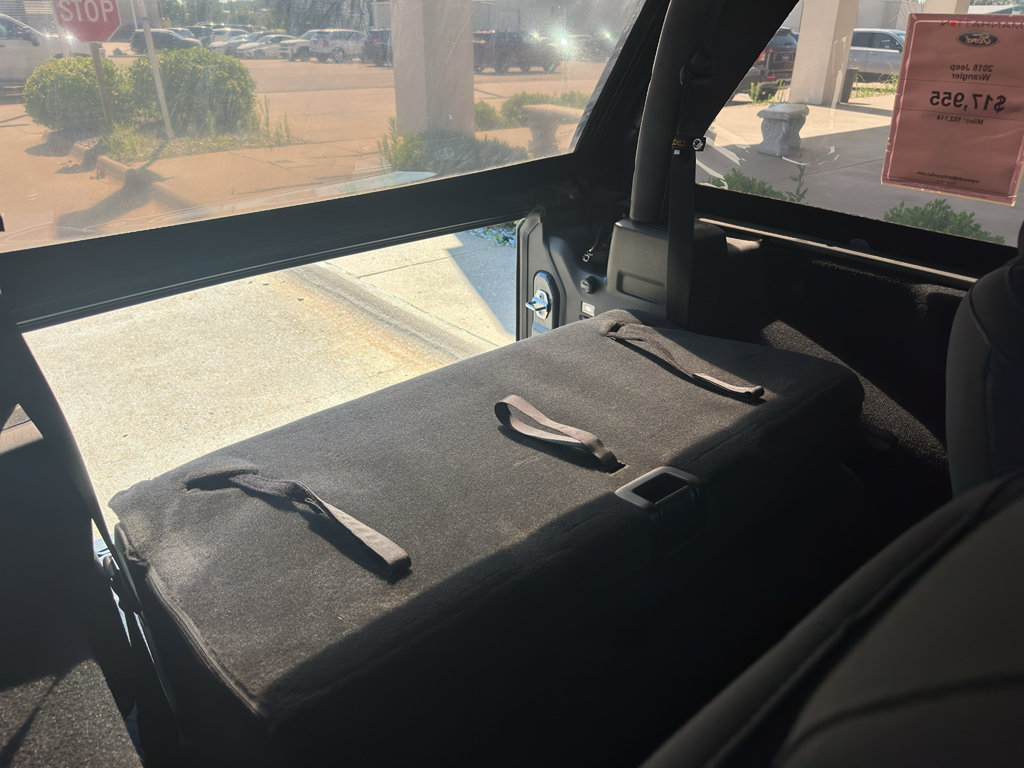 Used 2018 Jeep Wrangler Sport AWD/4WD image 30