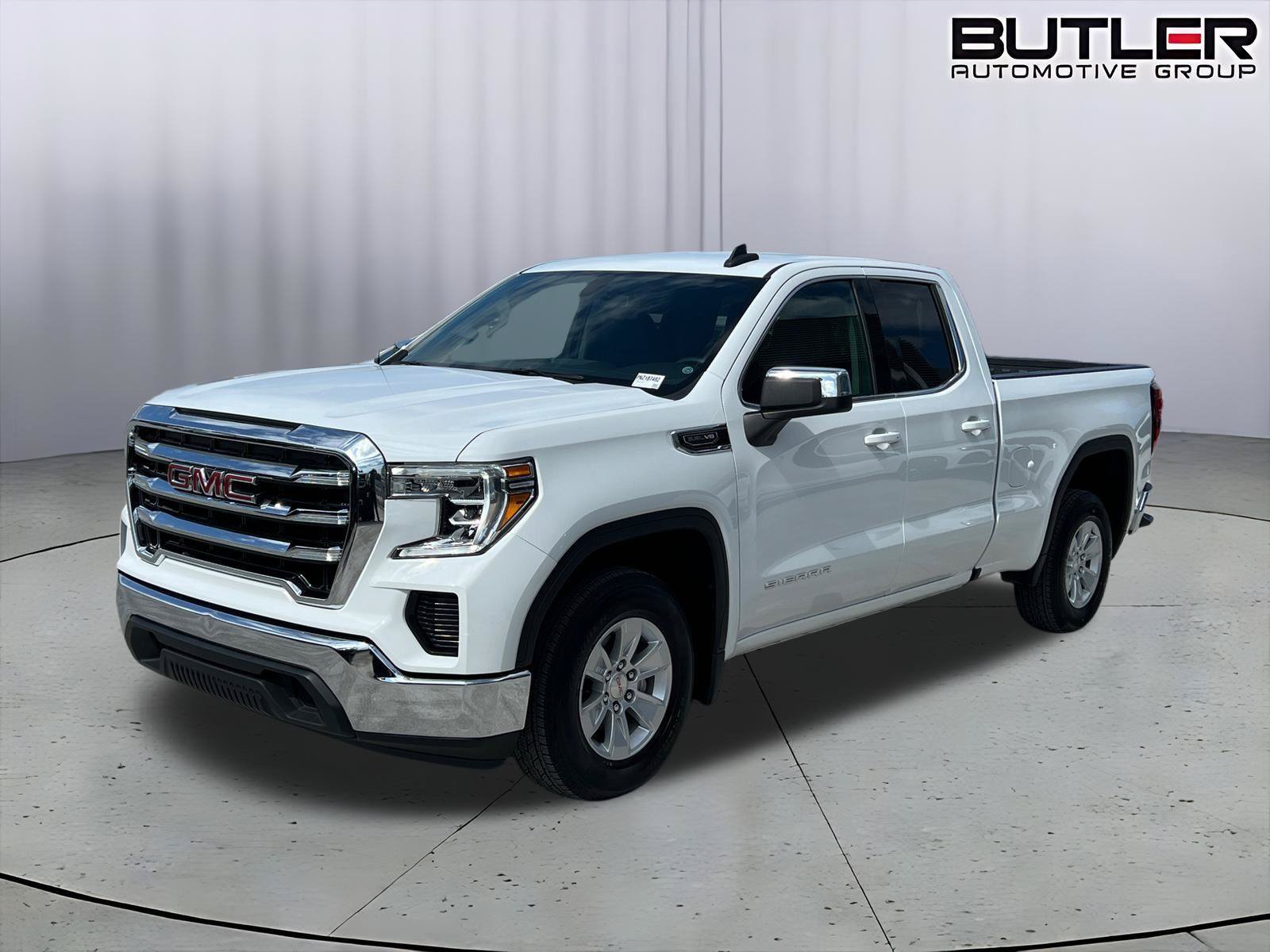 Used 2022 GMC Sierra 1500 SLE RWD image 1