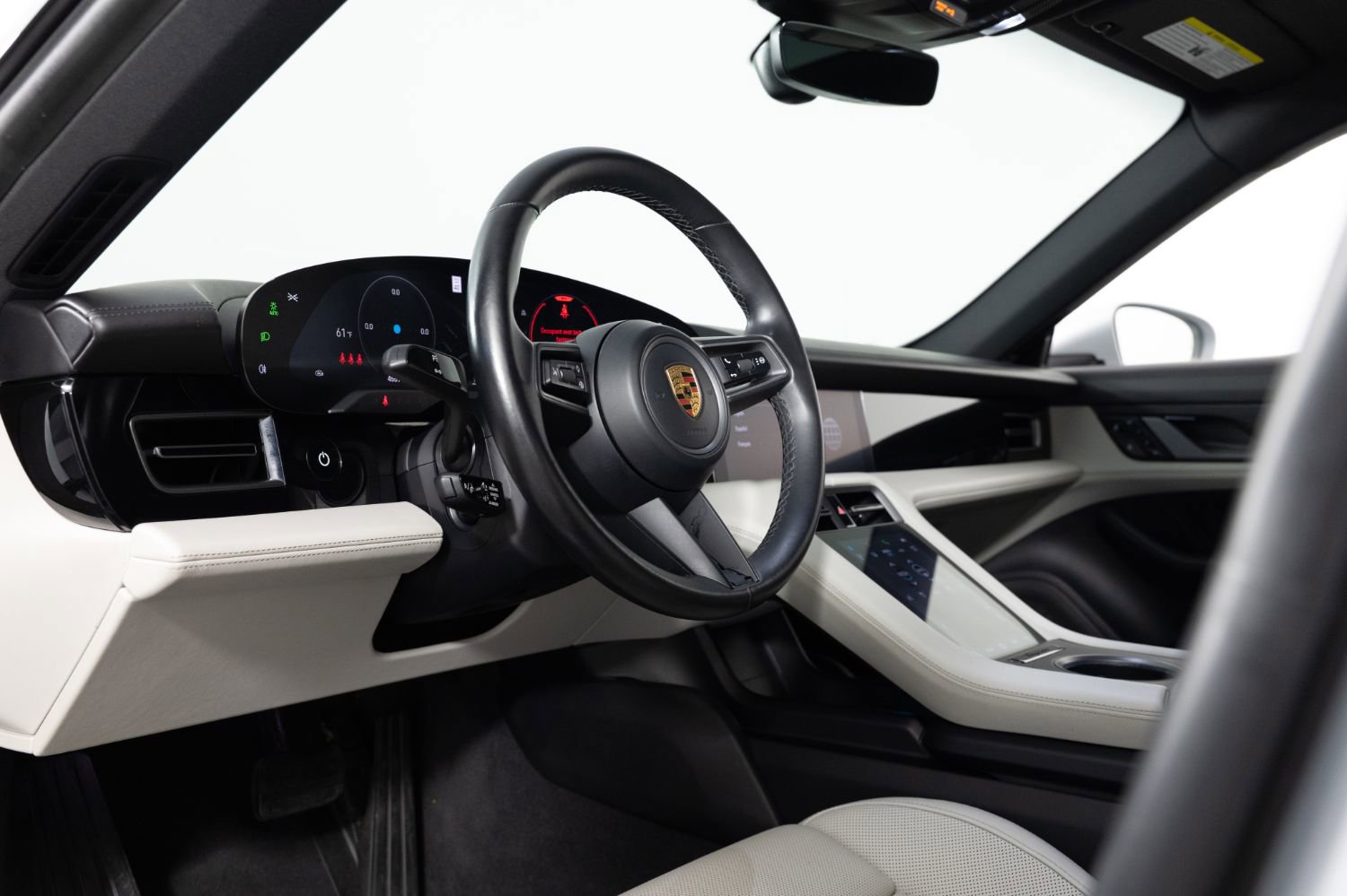 Used 2021 Porsche Taycan 4S w/ Premium Package image 13