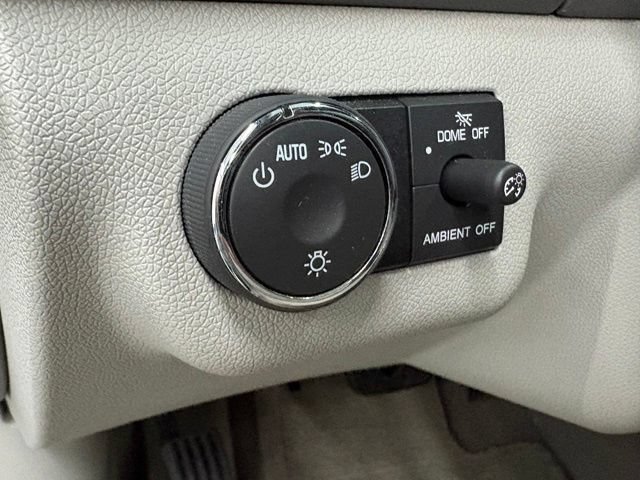 Used 2016 Buick Enclave Leather AWD/4WD image 17