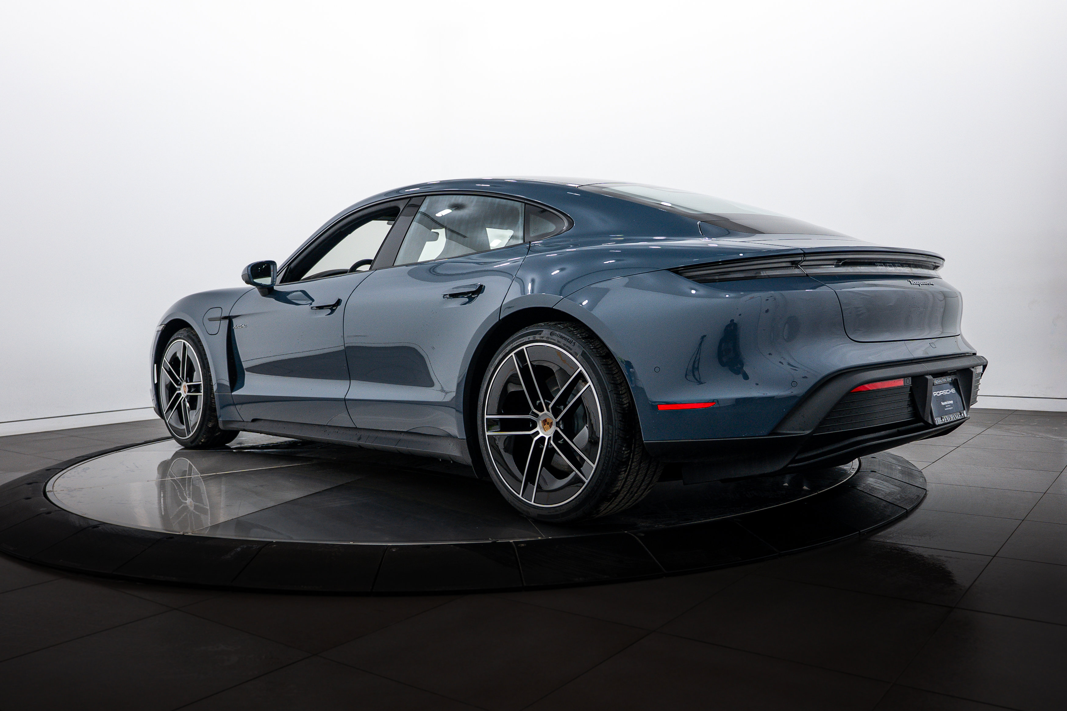 New 2026 Porsche Taycan image 3