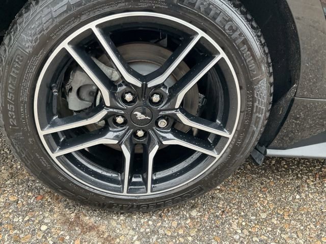 Used 2022 Ford Mustang GT image 17