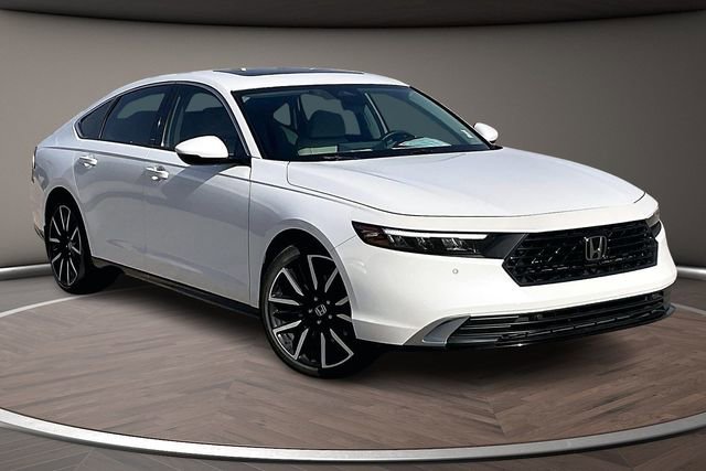 Used 2023 Honda Accord Touring image 10
