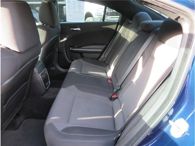 Used 2015 Dodge Charger SXT w/ Driver Confidence Group image 5