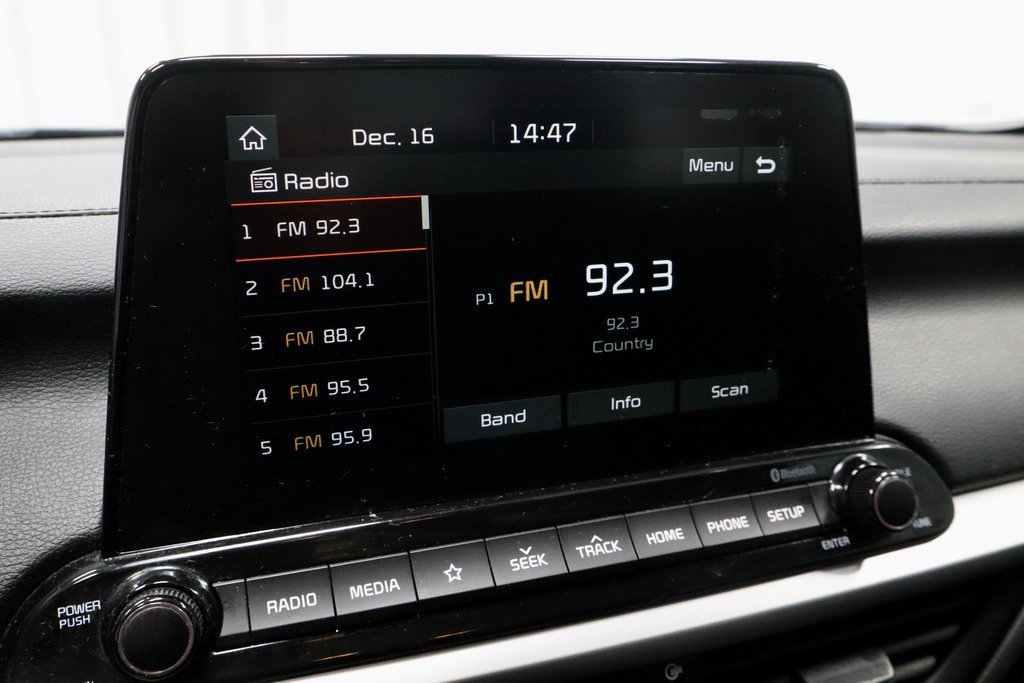 Used 2021 Kia Forte LXS image 3