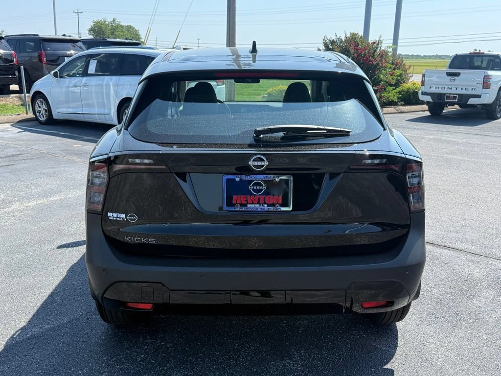 New 2026 Nissan Kicks S FWD image 31