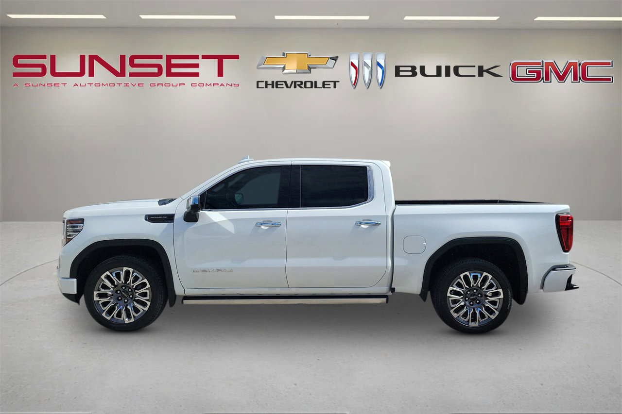 Certified 2024 GMC Sierra 1500 Denali Ultimate AWD/4WD image 7