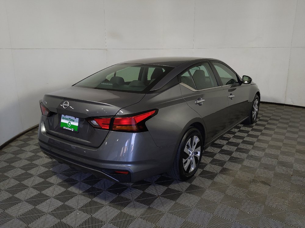 Used 2024 Nissan Altima 2.5 S FWD image 9