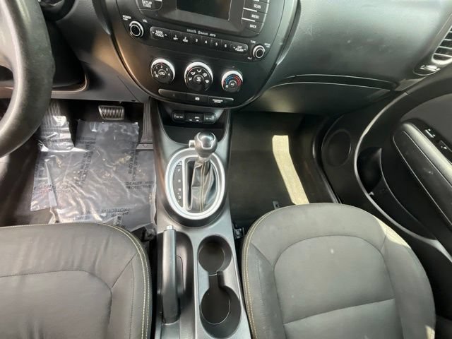 Used 2015 Kia Soul + FWD image 27