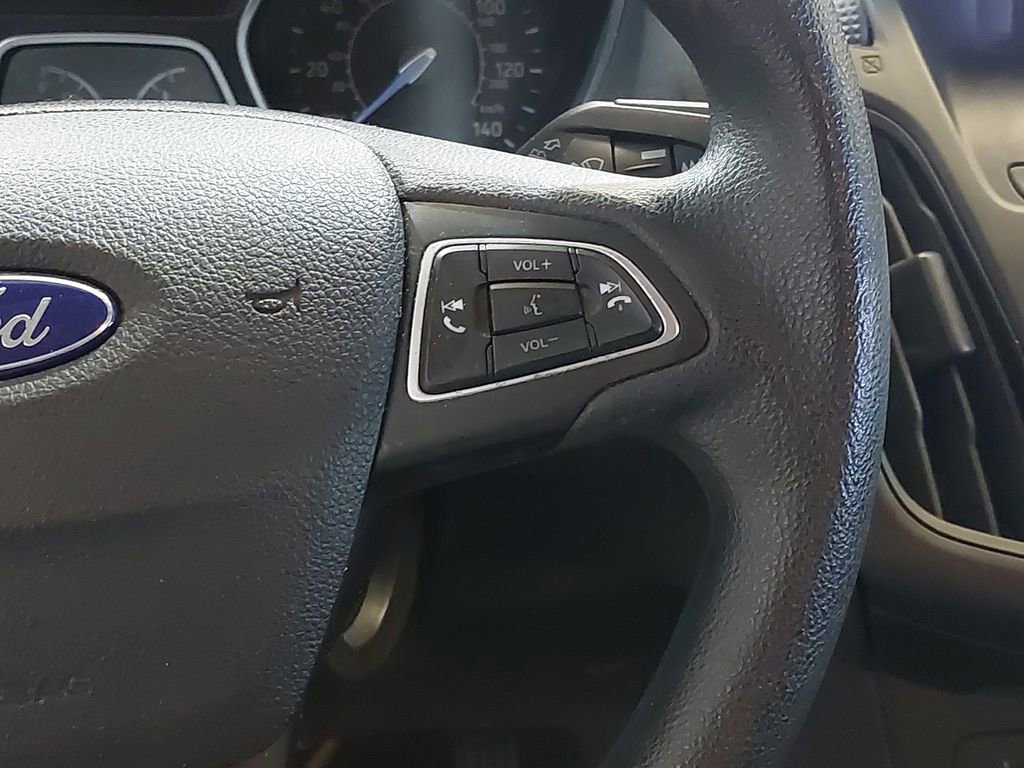 Used 2016 Ford Focus SE FWD image 17