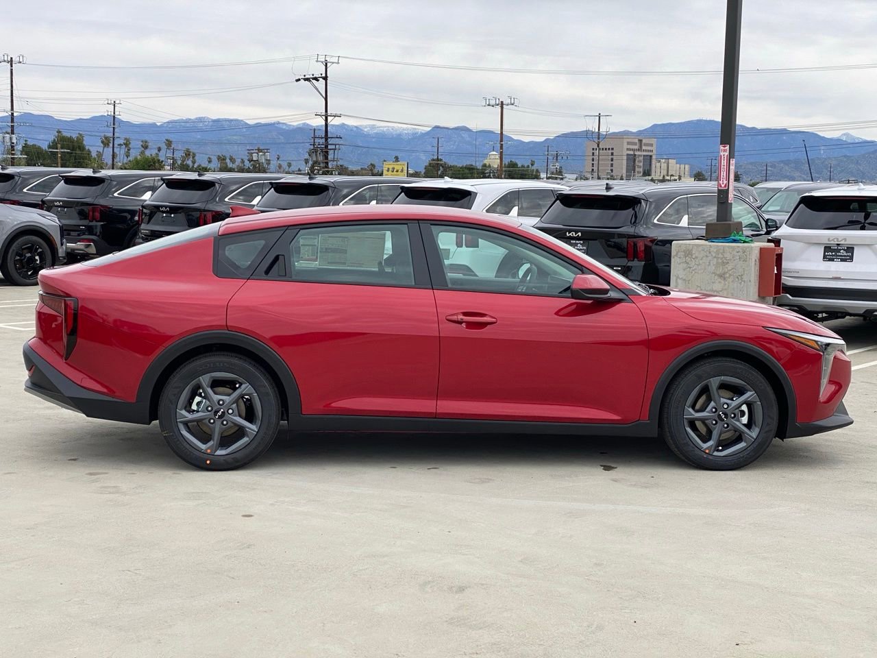 New 2026 Kia K4 FWD image 2