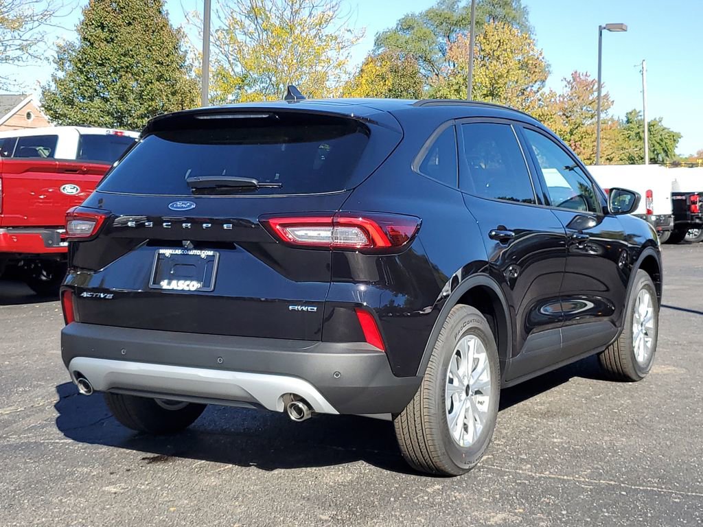 New 2026 Ford Escape Active w/ Active Premium Tech Pack image 4