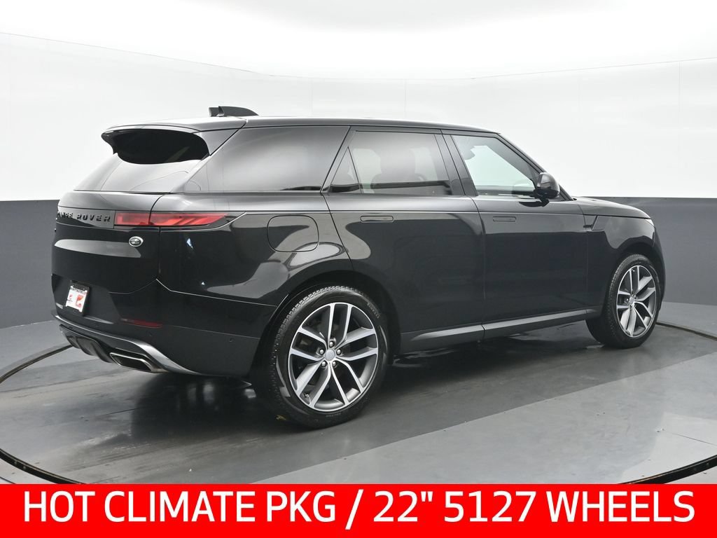 Used 2023 Land Rover Range Rover Sport SE AWD/4WD image 3