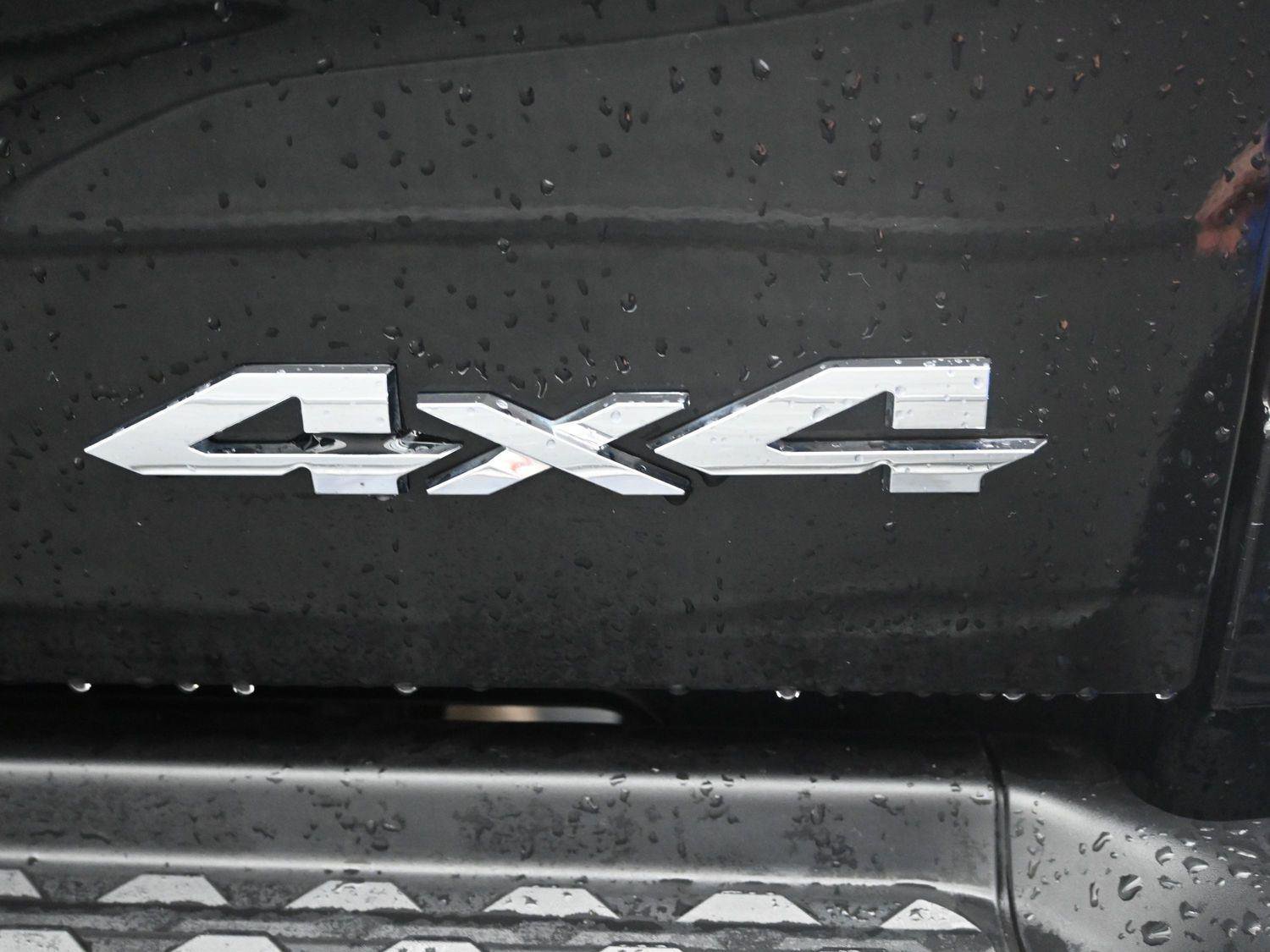 Used 2023 RAM 2500 Limited image 18