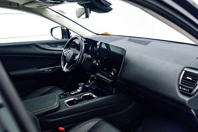 Used 2025 Lexus NX 350 AWD w/ Accessory Package (2T) image 15