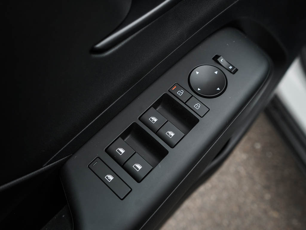 New 2026 Hyundai Kona SEL Sport AWD/4WD image 16