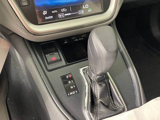 Used 2020 Subaru Legacy w/ Alloy Wheel Package AWD/4WD image 9