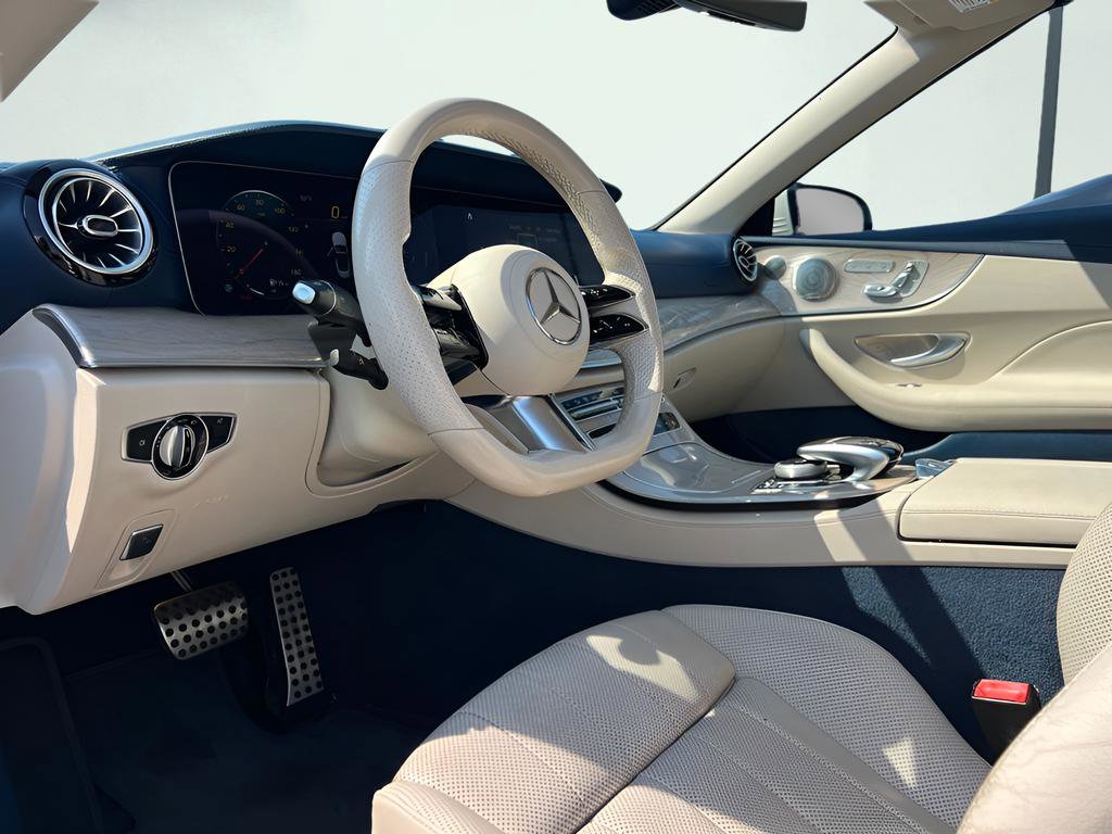 Used 2021 Mercedes-Benz E 450 Cabriolet image 2
