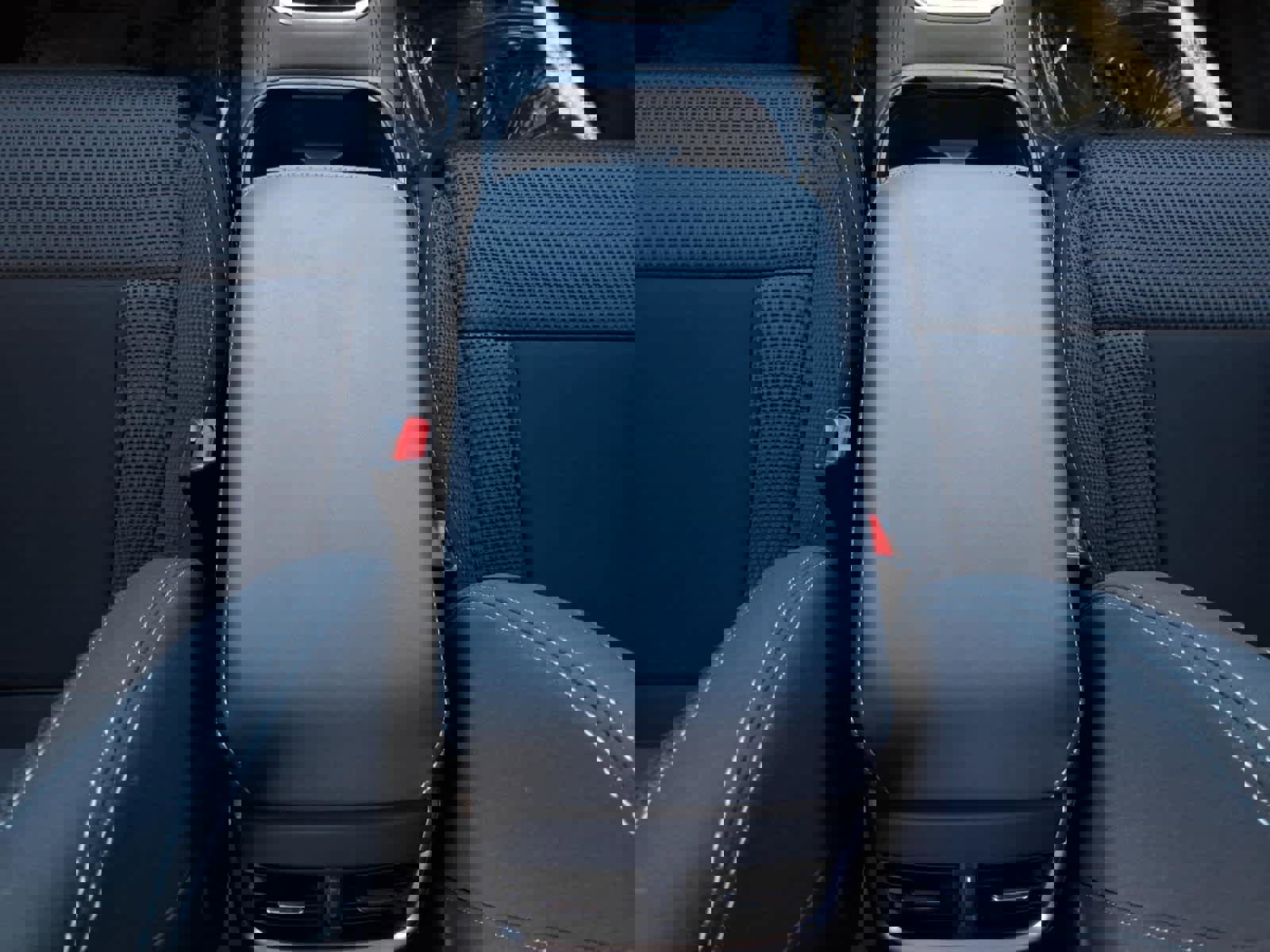 Certified 2025 Subaru Outback Premium w/ Popular Package #1A image 32