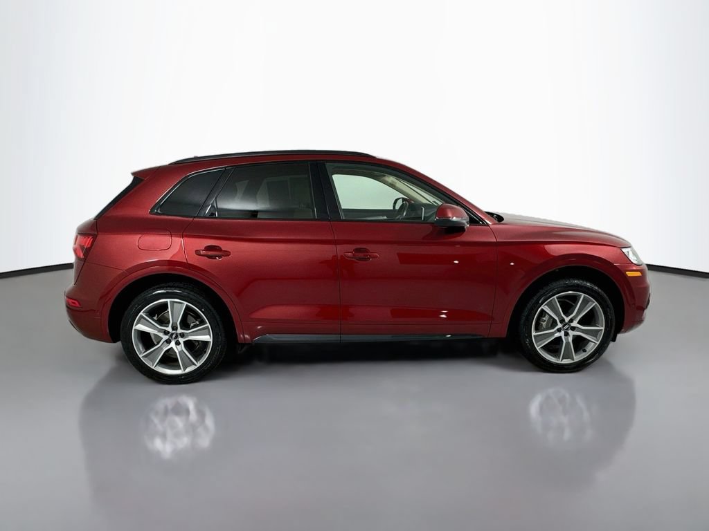 Used 2019 Audi Q5 Prestige AWD/4WD image 8