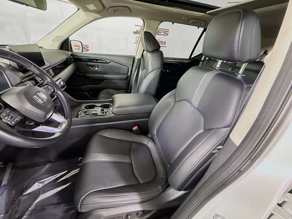 Used 2023 Honda Pilot Touring image 27