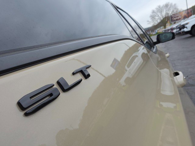 Used 2023 GMC Terrain SLT w/ Tech Package AWD/4WD image 20