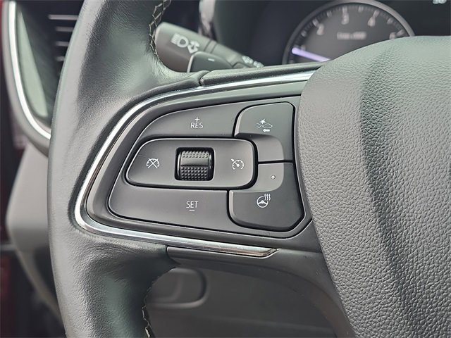 Used 2023 Buick Envision Essence image 10