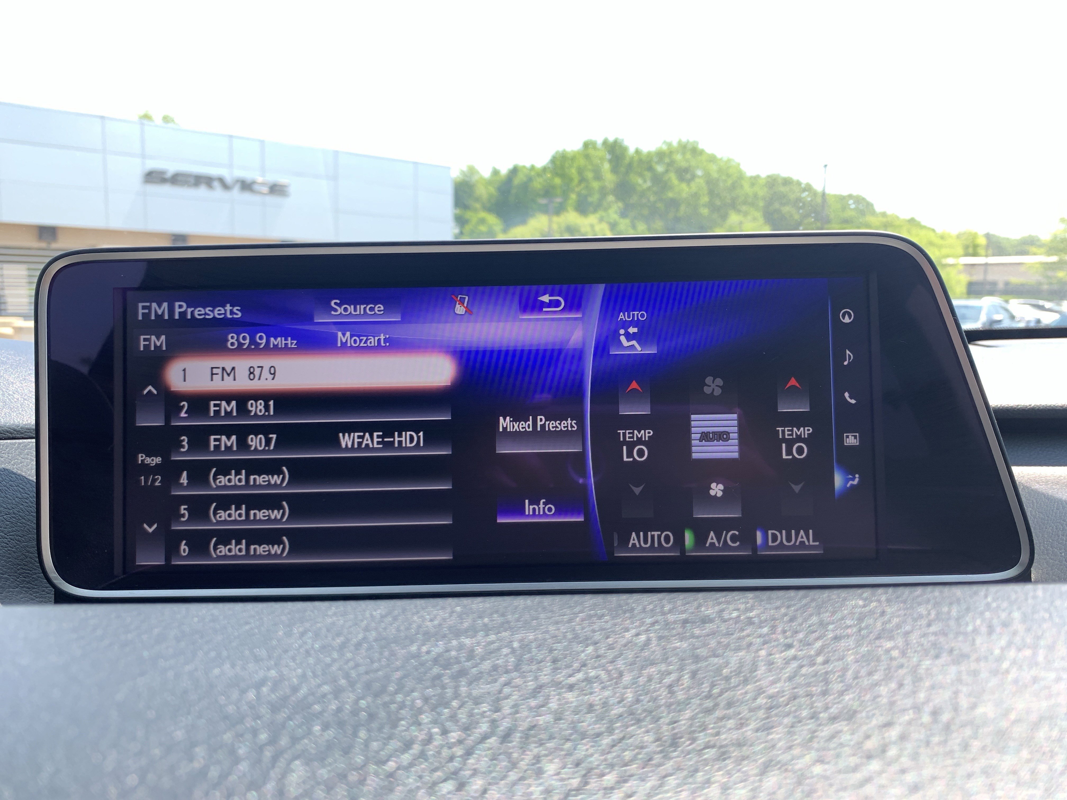 Used 2017 Lexus RX 350 AWD w/ Premium Package image 22