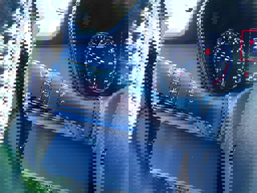 Certified 2025 Subaru Outback Premium image 24