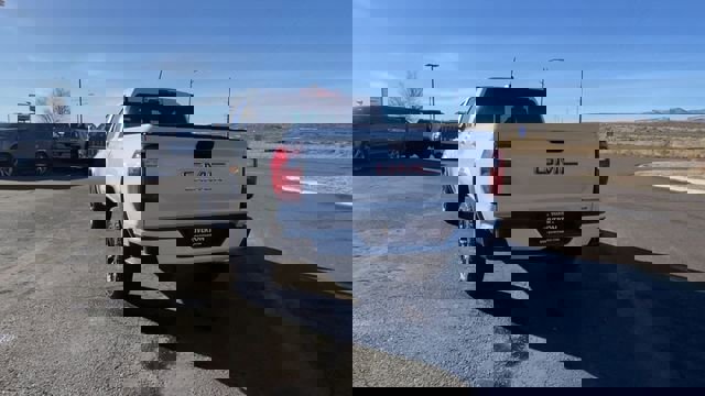 New 2025 GMC Canyon Elevation w/ Convenience Package image 7