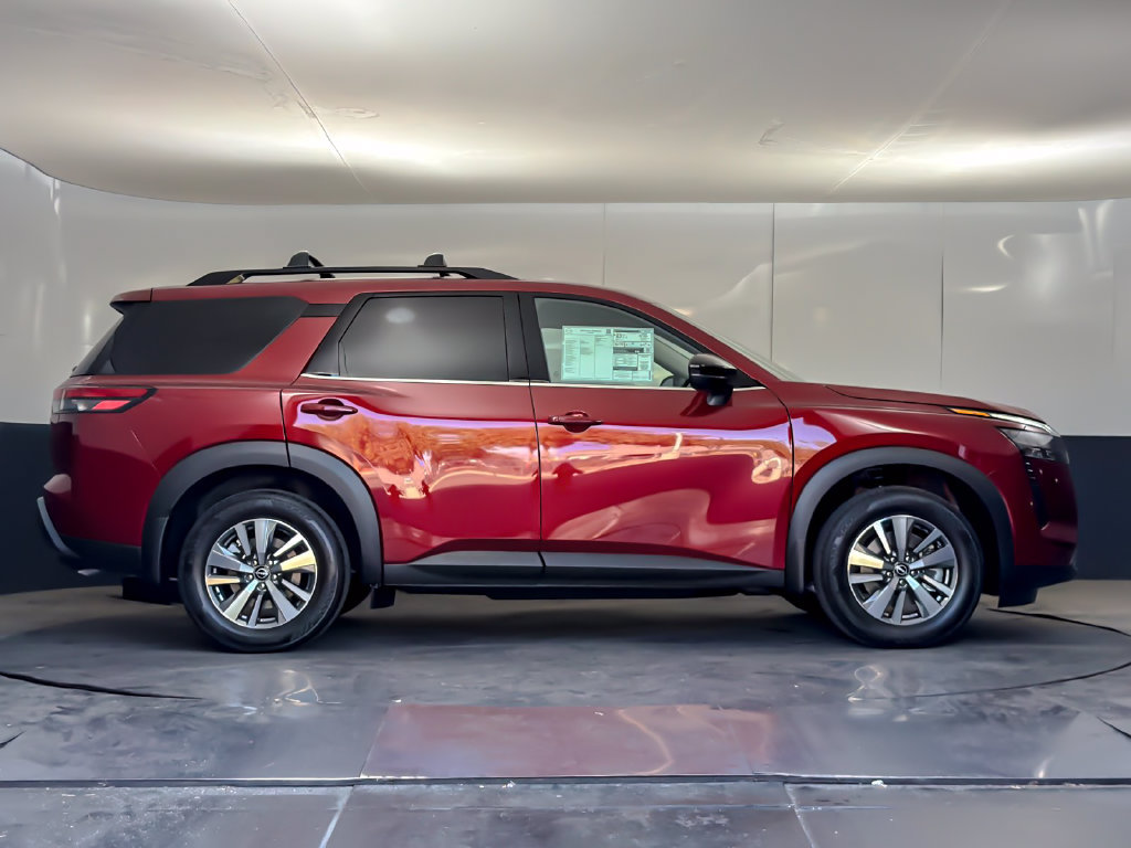 New 2026 Nissan Pathfinder SL AWD/4WD image 2