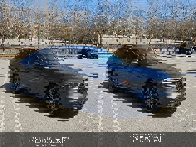 Used 2025 Honda Accord EX-L image 9