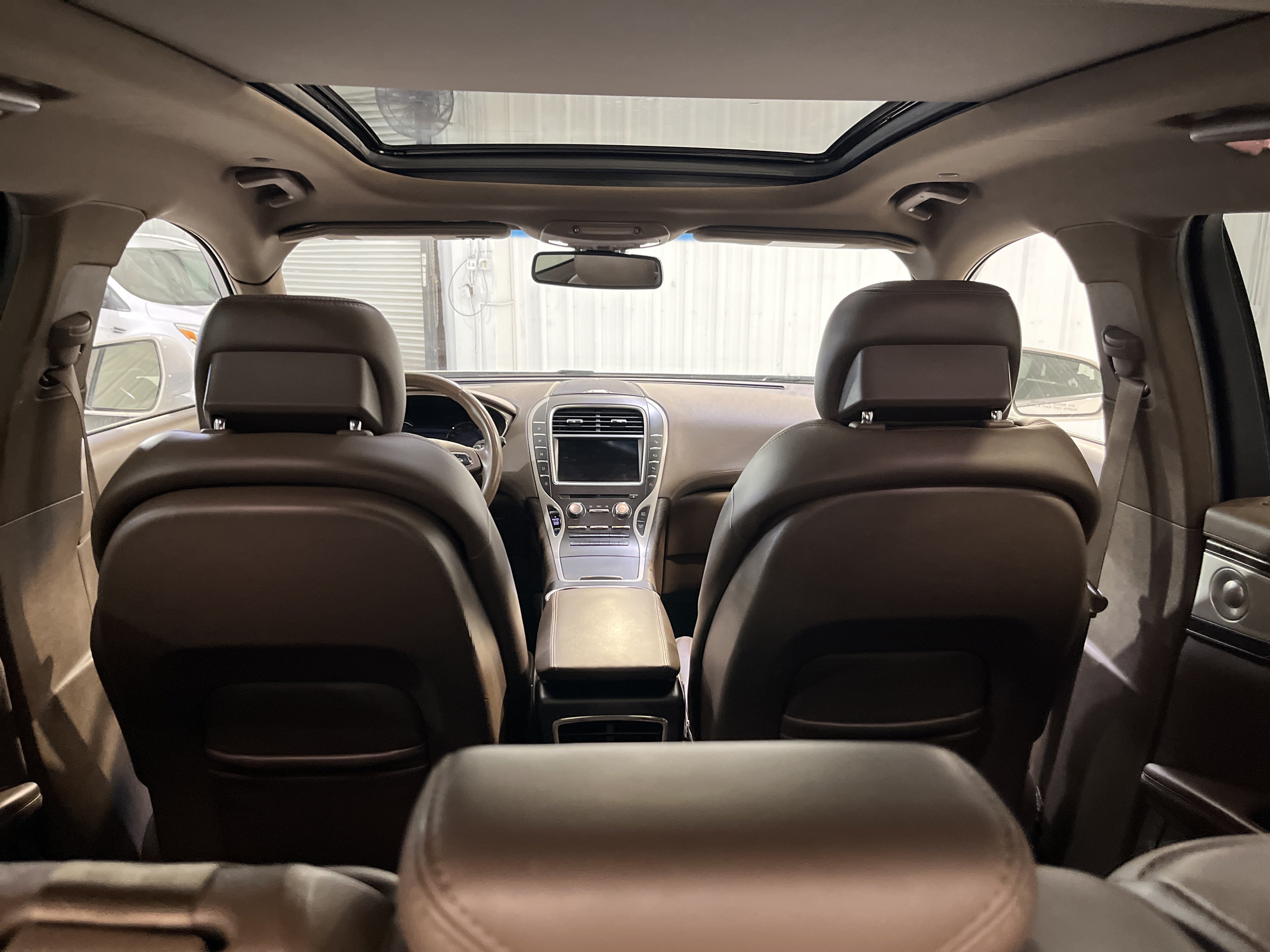 Used 2016 Lincoln MKX Reserve w/ Luxury Package AWD/4WD image 16
