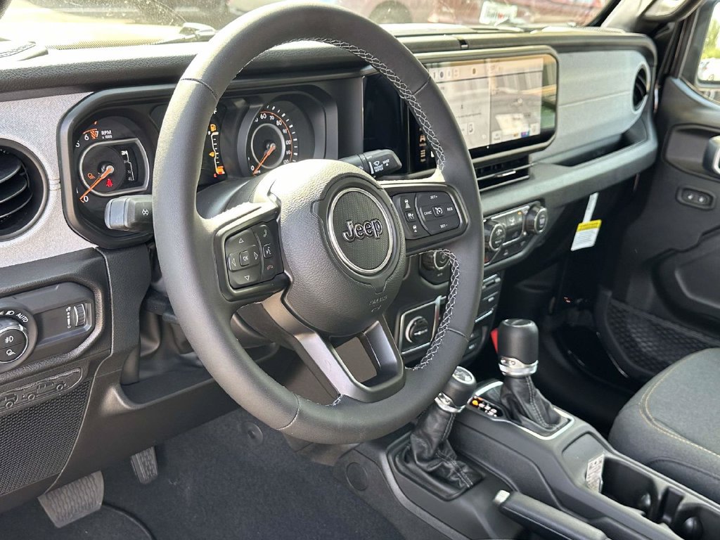 New 2027 Jeep Gladiator Sport AWD/4WD image 2