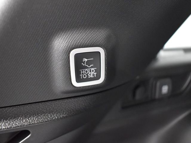 New 2025 Jeep Grand Cherokee Limited w/ Black Appearance Package image 39