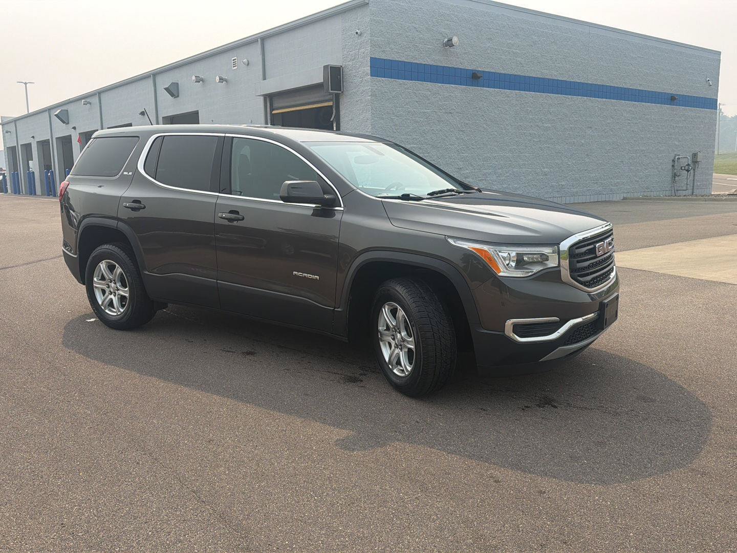 Used 2019 GMC Acadia SLE AWD/4WD image 7